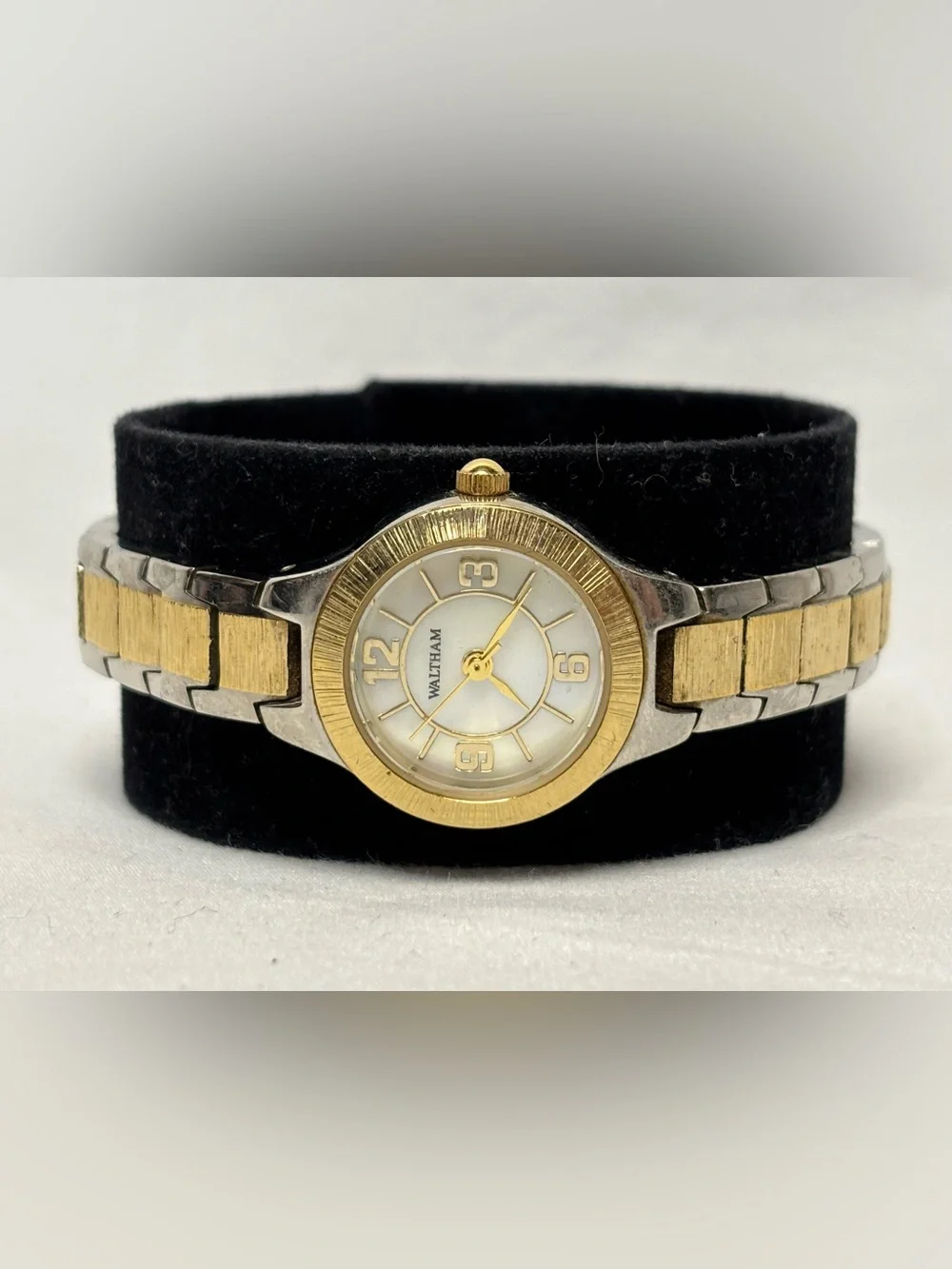 Waltham Ladies MOP Dial Gold & Silver 2 Tone Quartz Watch #6103